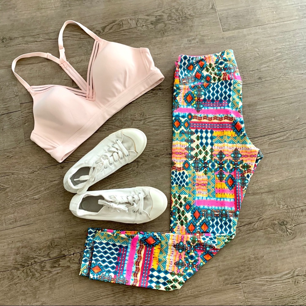American Fitness Couture Abstract Leggings